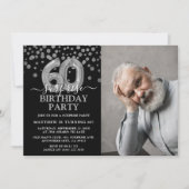 モダン ブラック&シルバー 60歳のサプライズ誕生日フォト 招待状 (正面)