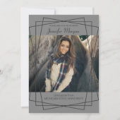 モダン ブラック フレーム フォト 卒業おめでとう 招待状 (正面)