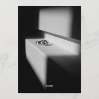 モダン ブラック＆ホワイト シャドウ リング 婚約指輪 招待状