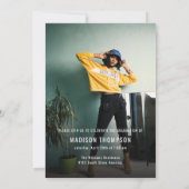 モダン ブラック＆ホワイト 3枚写真 卒業おめでとう 招待状 (裏面)