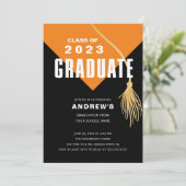 モダン ボールド オレンジ キャップ 卒業式招待状 招待状 (スタンド正面)
