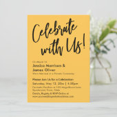 モダン ミニマリスト あんず色 お祝いしよう！ 招待状 (スタンド正面)