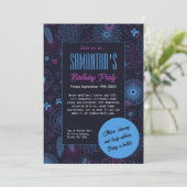 モダン ミニマリスト フローラル ブルー & パープル パターン 招待状 (スタンド正面)