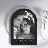 モダン ミニマリスト ブラック＆ホワイト アーチ ウェディング フォト 招待状