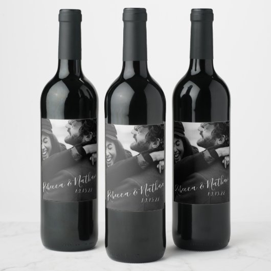 モダン ミニマル スクリプト カスタム フォト ウェディング ワインラベル (ボトル)