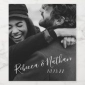 モダン ミニマル スクリプト カスタム フォト ウェディング ワインラベル (シングルラベル)