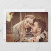 モダン ミニマル テラコッタ セーブ・ザ・デート カード (裏面)