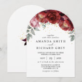 モダン ミニマル バーガンディーレッド フラワー ウェディング アーチ 招待状 (正面/裏面)