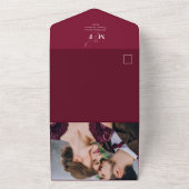 モダン ミニマル バーガンディ フォト QR コード ウェブサイト オールインワン招待状 (外側)