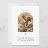 モダン ミニマル ファン ファクト ウェディング フォト テーブル ナンバー 招待状 (正面)