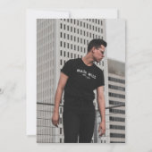 モダン ミニマル フォト 彼が成し遂げた 卒業 招待状 (裏面)