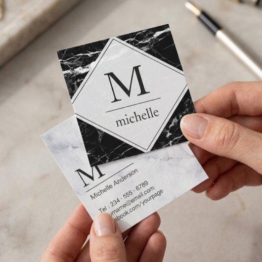 モダン ミニマル ブラック ホワイト マーブル モノグラム ロゴ スクエア名刺