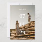 モダン＆ミニマル ボールド フォト ウェディング エロープメント 案内状 (正面)