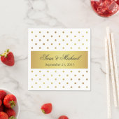 モダン -モノグラムの白および金ゴールド水玉模様 スタンダードカクテルナプキン (インサイチュ)