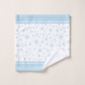 モダン ライトブルーの雪の結晶が白いバス タオルに バスタオルセット (ウォッシュタオル)