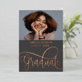 モダン ローズゴールド フォト コラージュ 卒業生 箔招待状 (立ち正面)