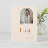 モダン「最後のミニマルFling」バチェロレッテ写真 招待状 (スタンド正面)