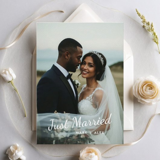 モダン 結婚しました 結婚写真のお知らせ 招待状