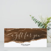 モダンBeige Earth証明書ギフトカード追加ロゴ (スタンド正面)