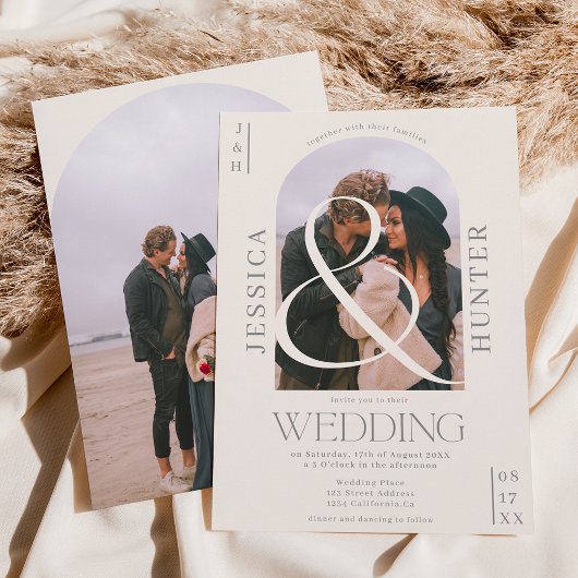モダンboho arch 2写真結婚アイボリー灰色 招待状