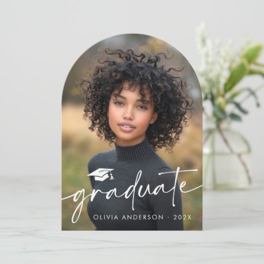 モダンcap写真の卒業発表 招待状 (スタンド正面)