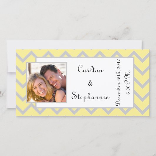 モダンChevron Yellow/Gray Photo Announcement 案内状 (正面)