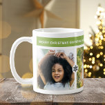 モダンChristmas祖父母3枚 コーヒーマグカップ<br><div class="desc">クリスマスモダンマグカップは、写真の間に雪のお気に入りの結晶の画像を持つあなたの写真の3つを特徴とする。素晴らしいクリスマスプレゼントを作る。</div>