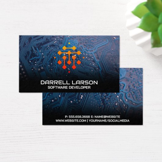 モダンGeometric Techロゴ | 青い回路基板 (デスク)