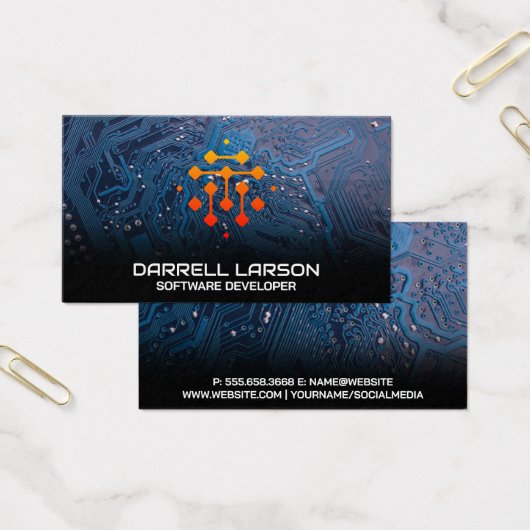 モダンGeometric Techロゴ | 青い回路基板 (オフィス)