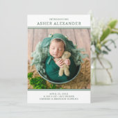 モダンGreen Boy Photo Birth Announcement 招待状 (スタンド正面)