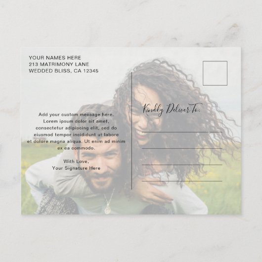 モダンScript結婚の写真Save the Date 案内ポストカード (裏面)