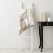 モダンTaupe Gingham模様モノグラム名 シェルパブランケット (インサイチュ)