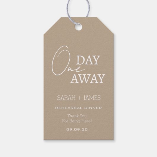 モダンTaupe One Dayリハーサル遠くにディナー ギフトタグ (正面)
