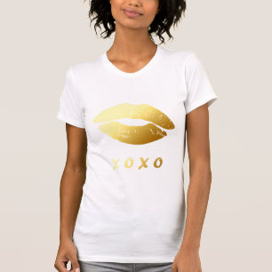 モダンXOXOは上品な金ゴールドの唇を搭載するキスを抱き締めます Tシャツ