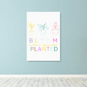 モチベーションを植えられた開花 キャンバスプリント (インサイチュ (ウッドフロア))