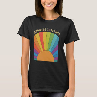 モチベーションを高めるフレーズと輝く太陽の光線 Tシャツ