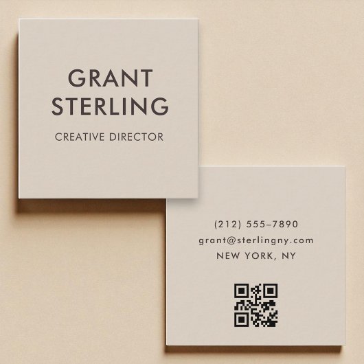 モチャブラウンモダンミニマルタイポグラフィQRコード スクエア名刺
