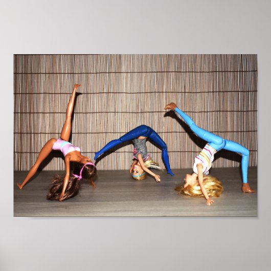 モデルが動作。 ポスター (正面)