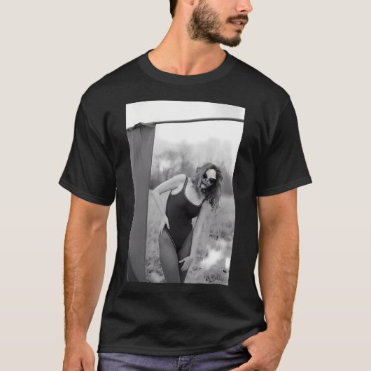 モデル Tシャツ (正面)