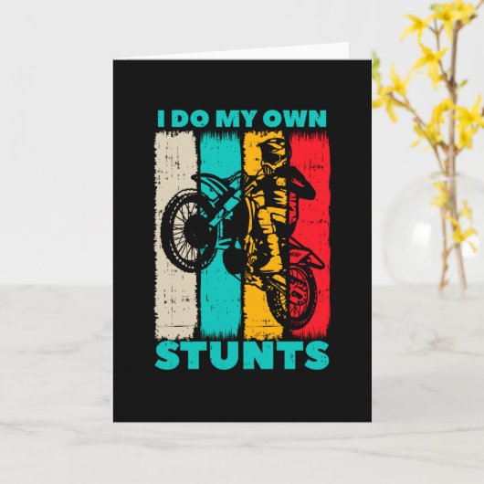 モトクロスダートバイク所有のスタントバイクもしくは自転車に乗る人ギフト カード (黄色い花)