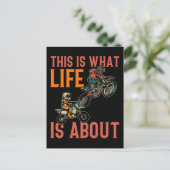 モトクロスパパソンダートバイクファーザーとキッズ ポストカード (スタンド正面)