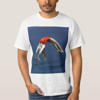 モニカの背部とんぼ返り Tシャツ