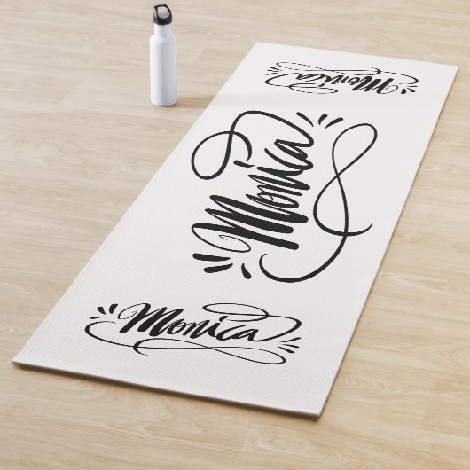 モニカパーソナライズされたという名前のヨガマットギフト ヨガマット (インサイチュ)