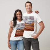 モニュメントバレーの風景、AZ Tシャツ (ユニセックス)