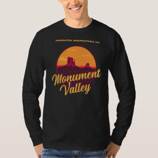 モニュメントバレートラベルバケーションでの思い出 Tシャツ