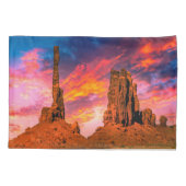 モニュメントバレー 枕カバー (裏面)