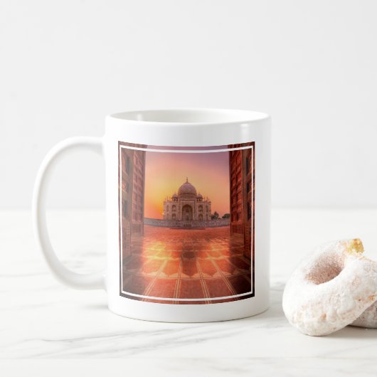 モニュメント | Taj Mahal, India at Sunset コーヒーマグカップ (ドーナツ)