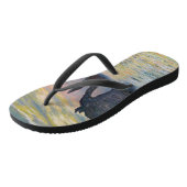 モネ - エトルタの断崖、マンヌポルト、夕日 ビーチサンダル (アングル)