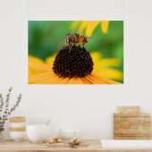 モノの中心にミツバチ ポスター (キッチン)