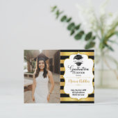 モノクロと金ゴールドの卒業招待状と写真 インビテーションポストカード (スタンド正面)